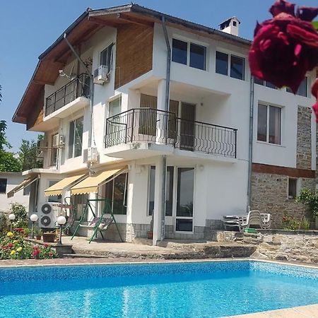 Rosarium Residence Guest House Drjanowo Exterior foto