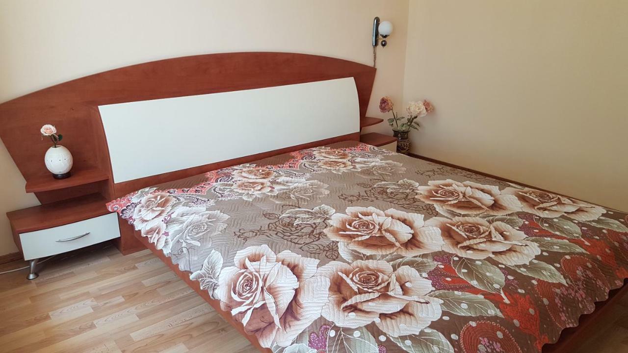 Rosarium Residence Guest House Drjanowo Exterior foto