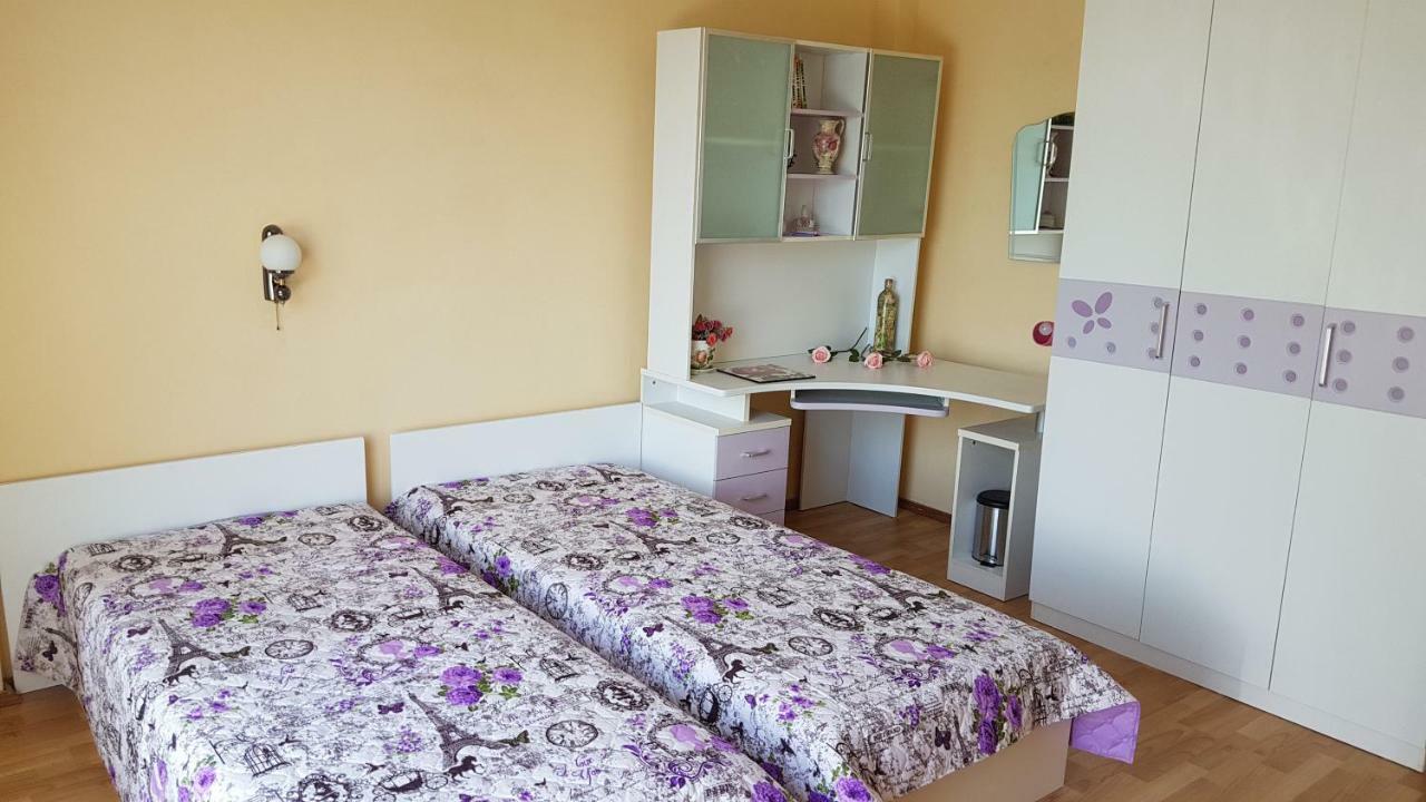 Rosarium Residence Guest House Drjanowo Exterior foto